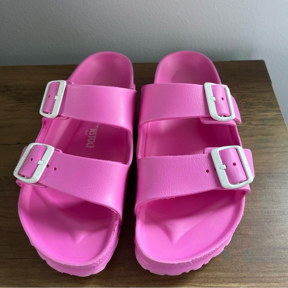 Birkenstock Women's Pink Slides - Picture 2 of 7